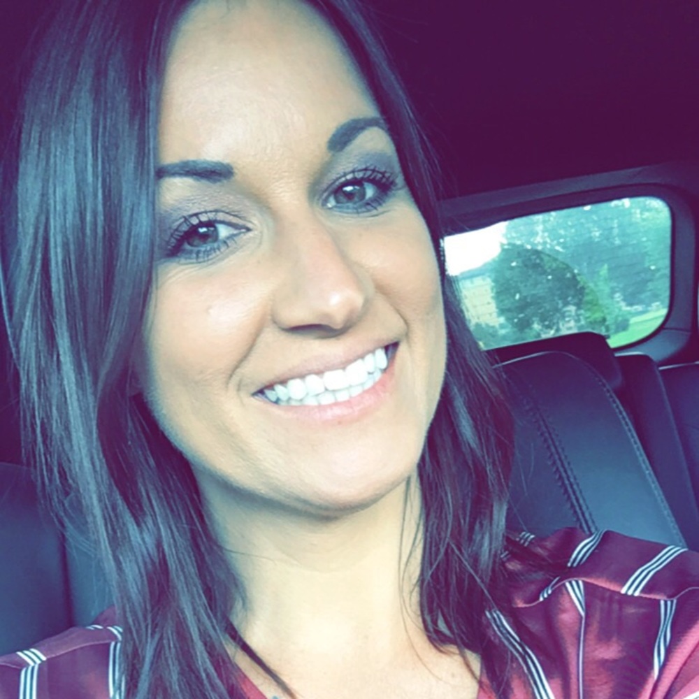 Meet your Posher, Nikki